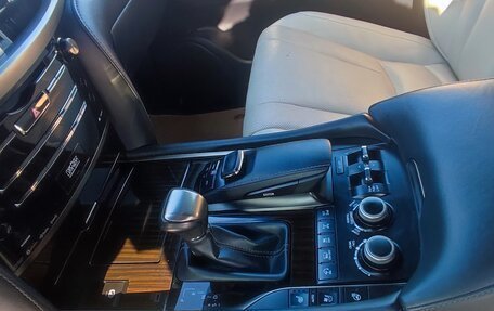 Lexus LX III, 2020 год, 7 000 000 рублей, 39 фотография