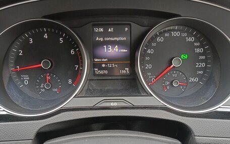 Volkswagen Passat B8 рестайлинг, 2015 год, 1 600 000 рублей, 7 фотография