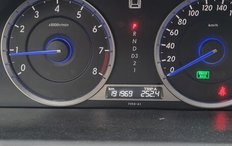 Honda Crosstour I рестайлинг, 2014 год, 1 500 000 рублей, 13 фотография