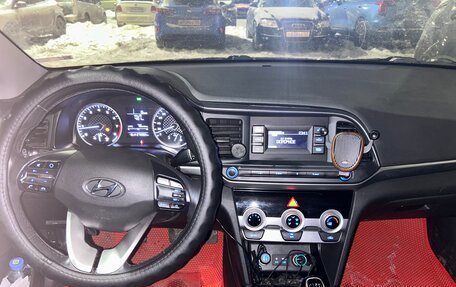 Hyundai Elantra VI рестайлинг, 2019 год, 1 180 000 рублей, 12 фотография