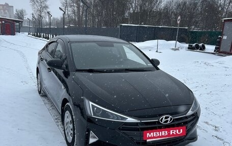 Hyundai Elantra VI рестайлинг, 2019 год, 1 180 000 рублей, 4 фотография