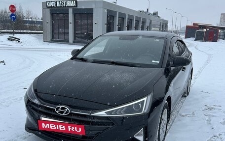 Hyundai Elantra VI рестайлинг, 2019 год, 1 180 000 рублей, 5 фотография