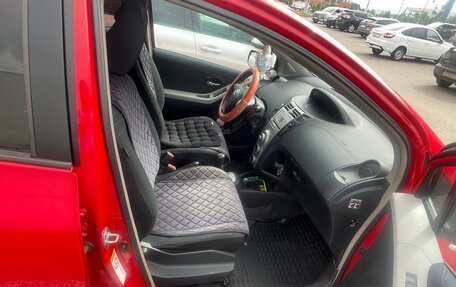 Toyota Yaris III рестайлинг, 2008 год, 650 000 рублей, 4 фотография