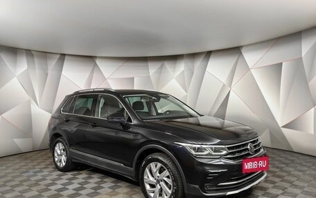 Volkswagen Tiguan II, 2021 год, 3 300 000 рублей, 3 фотография