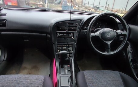 Toyota Celica VII рестайлинг, 1995 год, 700 000 рублей, 8 фотография