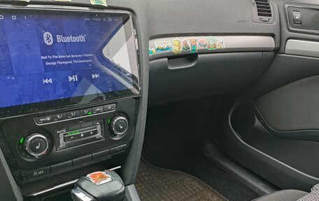 Skoda Octavia, 2011 год, 800 000 рублей, 10 фотография