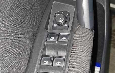 Volkswagen Tiguan II, 2017 год, 2 250 000 рублей, 13 фотография