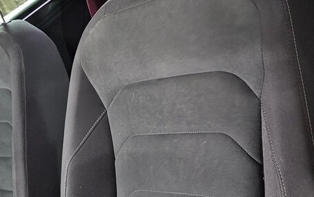 Volkswagen Tiguan II, 2017 год, 2 250 000 рублей, 21 фотография