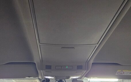 Volkswagen Tiguan II, 2017 год, 2 250 000 рублей, 29 фотография