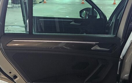 Volkswagen Tiguan II, 2017 год, 2 250 000 рублей, 23 фотография