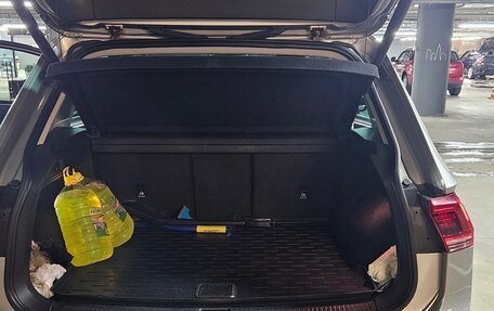 Volkswagen Tiguan II, 2017 год, 2 250 000 рублей, 25 фотография