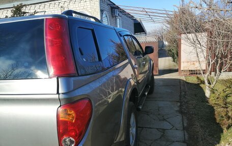 Mitsubishi L200 IV рестайлинг, 2014 год, 1 600 000 рублей, 5 фотография