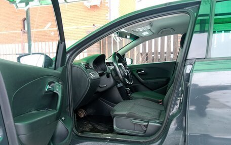 Volkswagen Polo VI (EU Market), 2018 год, 720 000 рублей, 10 фотография