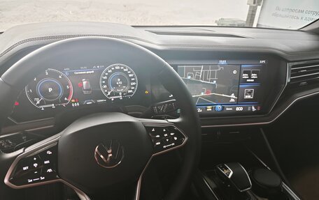 Volkswagen Touareg III, 2021 год, 6 100 000 рублей, 14 фотография