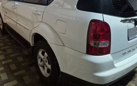 SsangYong Kyron I, 2010 год, 900 000 рублей, 4 фотография