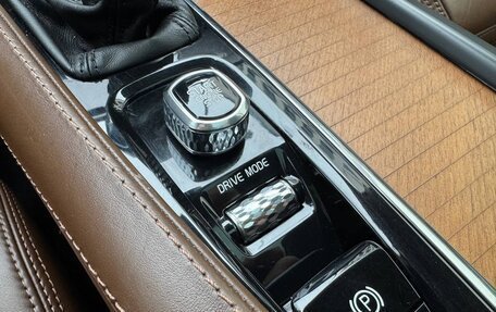 Volvo XC90 II рестайлинг, 2018 год, 3 599 000 рублей, 19 фотография