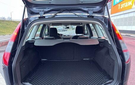 Ford Focus II рестайлинг, 2007 год, 575 000 рублей, 21 фотография