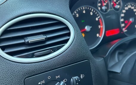 Ford Focus II рестайлинг, 2007 год, 575 000 рублей, 19 фотография