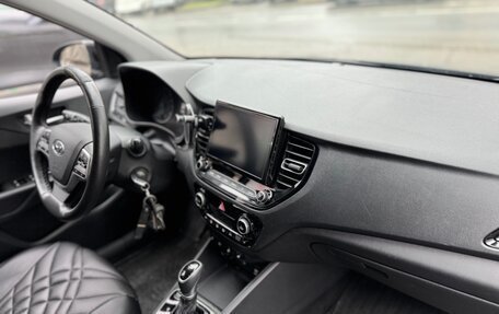 Hyundai Solaris II рестайлинг, 2021 год, 1 655 000 рублей, 12 фотография