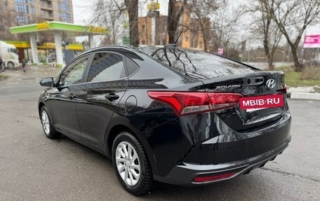 Hyundai Solaris II рестайлинг, 2021 год, 1 655 000 рублей, 7 фотография