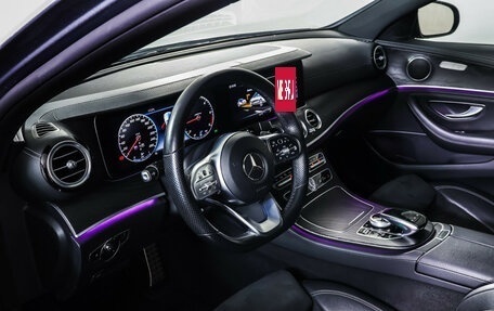 Mercedes-Benz E-Класс, 2019 год, 3 950 000 рублей, 15 фотография
