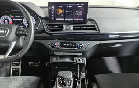 Audi Q5, 2021 год, 5 200 000 рублей, 15 фотография