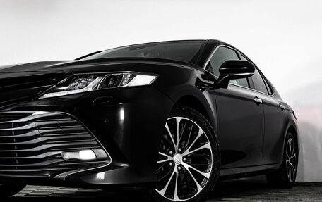 Toyota Camry, 2019 год, 2 649 000 рублей, 2 фотография