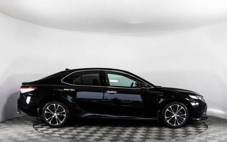 Toyota Camry, 2019 год, 2 649 000 рублей, 6 фотография