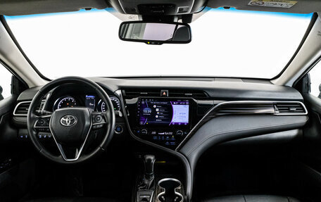 Toyota Camry, 2019 год, 2 649 000 рублей, 12 фотография