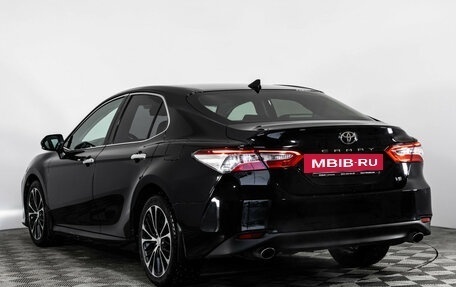 Toyota Camry, 2019 год, 2 649 000 рублей, 9 фотография