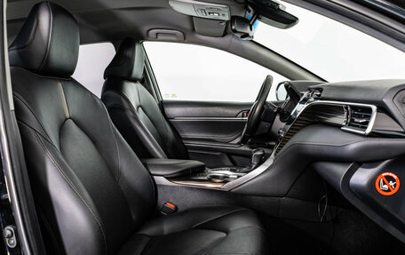 Toyota Camry, 2019 год, 2 649 000 рублей, 22 фотография