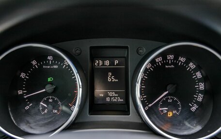 Skoda Yeti I рестайлинг, 2012 год, 738 000 рублей, 36 фотография