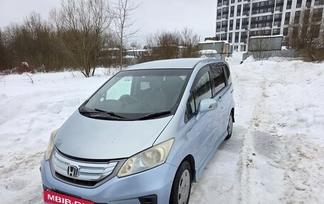 Honda Freed I, 2011 год, 780 000 рублей, 4 фотография
