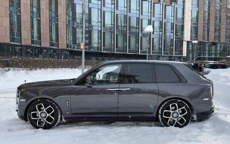 Rolls-Royce Cullinan, 2020 год, 30 400 000 рублей, 2 фотография