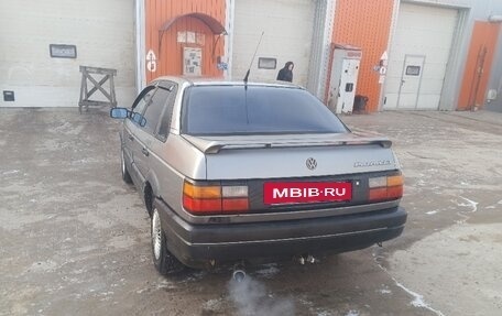 Volkswagen Passat B3, 1990 год, 250 000 рублей, 4 фотография