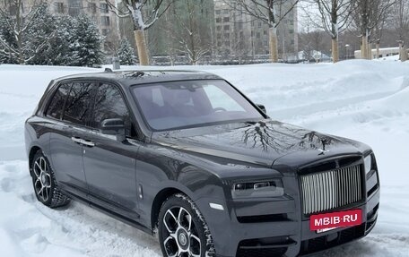 Rolls-Royce Cullinan, 2020 год, 30 400 000 рублей, 11 фотография