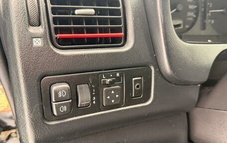 Mitsubishi Space Star I рестайлинг, 2003 год, 350 000 рублей, 10 фотография