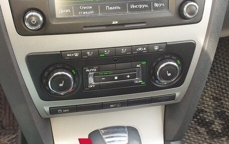 Skoda Octavia, 2012 год, 1 100 000 рублей, 9 фотография