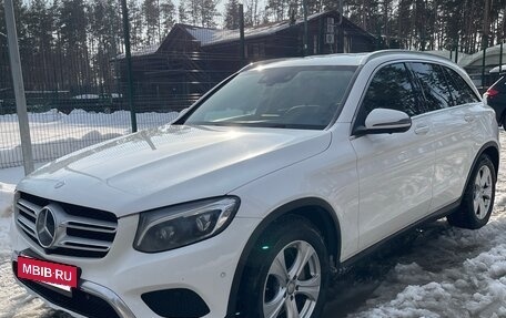 Mercedes-Benz GLC, 2015 год, 2 700 000 рублей, 2 фотография