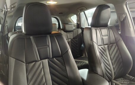 Toyota RAV4, 2016 год, 2 420 000 рублей, 10 фотография