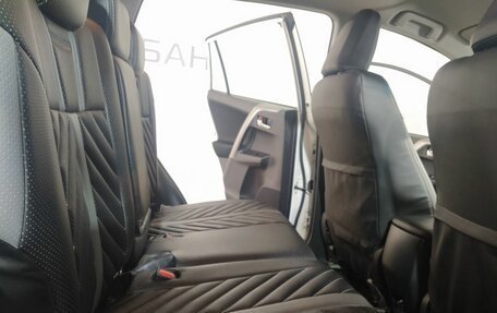 Toyota RAV4, 2016 год, 2 420 000 рублей, 14 фотография