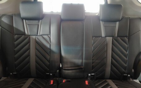 Toyota RAV4, 2016 год, 2 420 000 рублей, 16 фотография