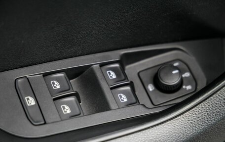 Skoda Karoq I, 2020 год, 2 248 000 рублей, 16 фотография