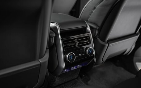 Land Rover Range Rover IV рестайлинг, 2025 год, 22 590 000 рублей, 17 фотография