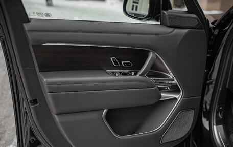 Land Rover Range Rover IV рестайлинг, 2025 год, 22 590 000 рублей, 27 фотография