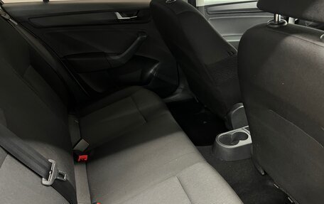 Skoda Rapid I, 2018 год, 1 085 000 рублей, 16 фотография