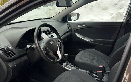 Hyundai Solaris II рестайлинг, 2016 год, 1 050 000 рублей, 5 фотография