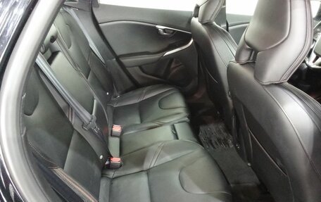 Volvo V40 Cross Country I, 2014 год, 1 837 000 рублей, 18 фотография