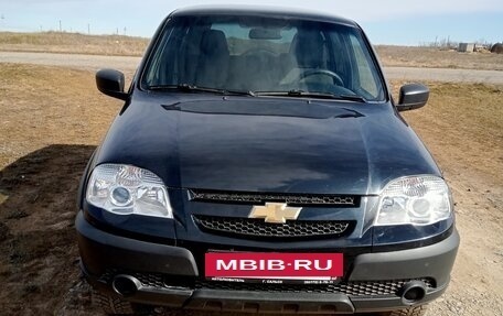 Chevrolet Niva I рестайлинг, 2019 год, 1 050 000 рублей, 2 фотография