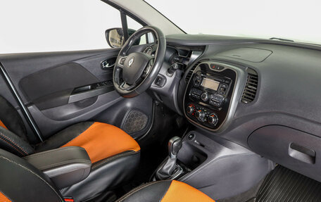 Renault Kaptur I рестайлинг, 2017 год, 1 289 000 рублей, 13 фотография